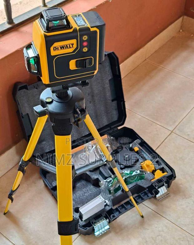Dewalt Laser Level 16 Lines 2 Batteries