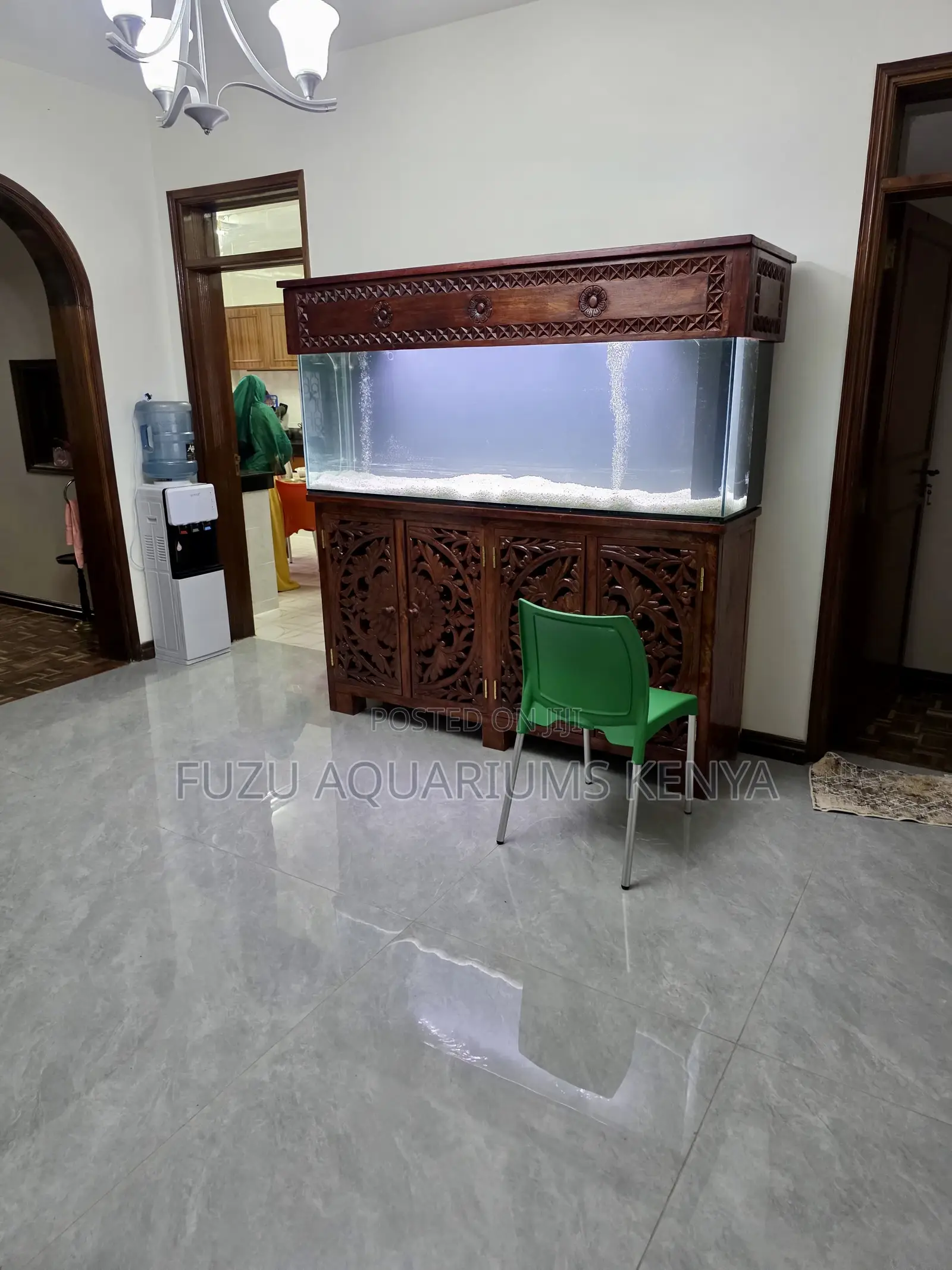 The Under-Gravel Advantage: Premium Hardwood Aquarium System