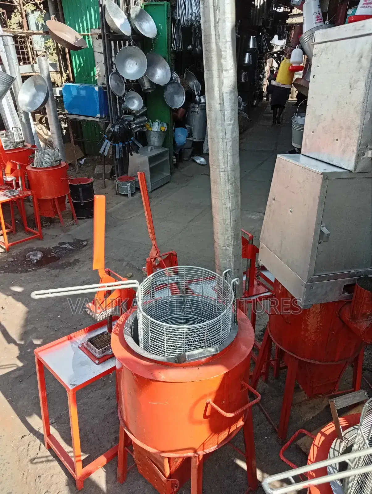 Firewood Chips Deep Fryer – Heavy Duty