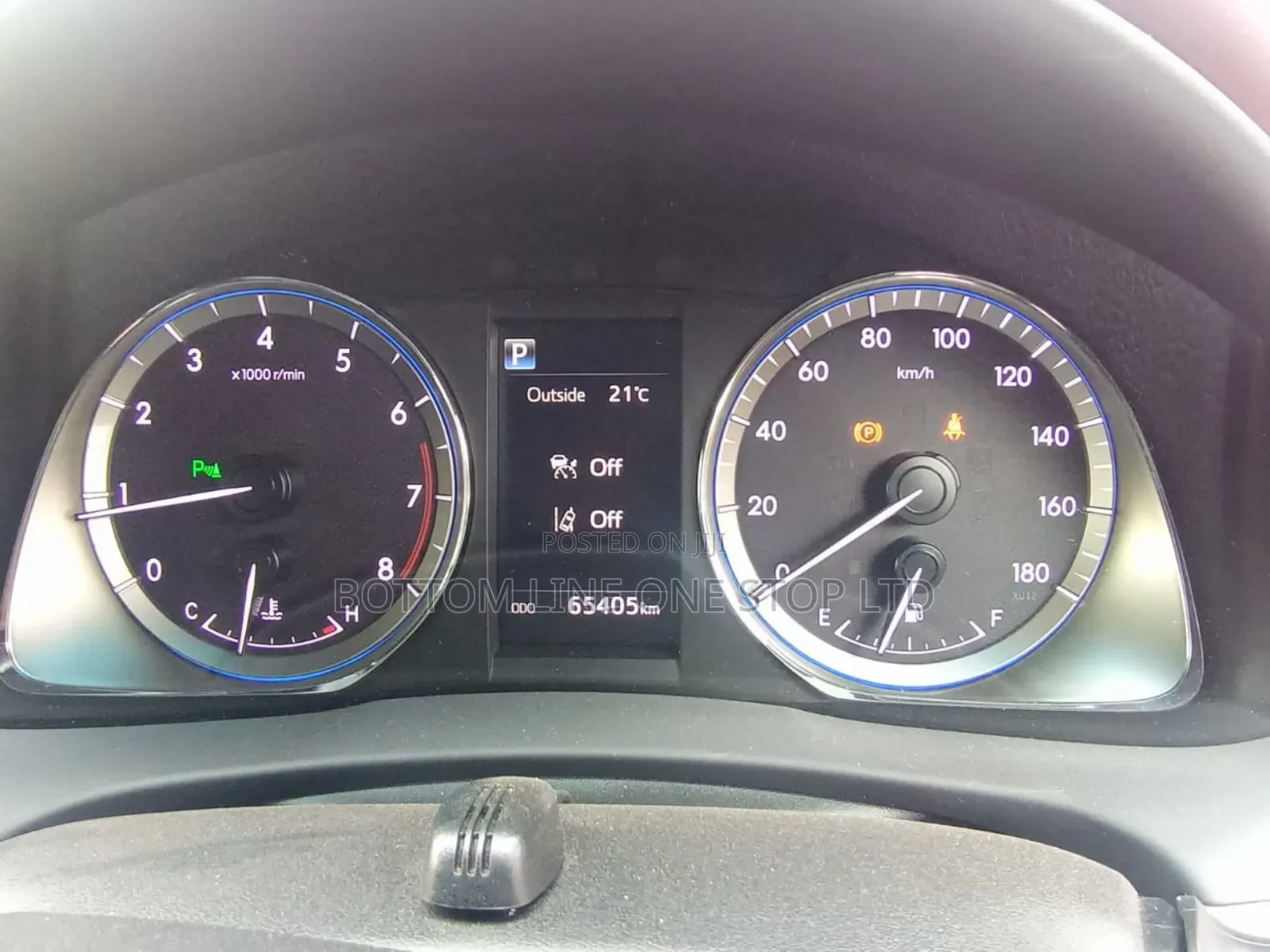 Toyota Harrier 2.0 4WD 2019 White