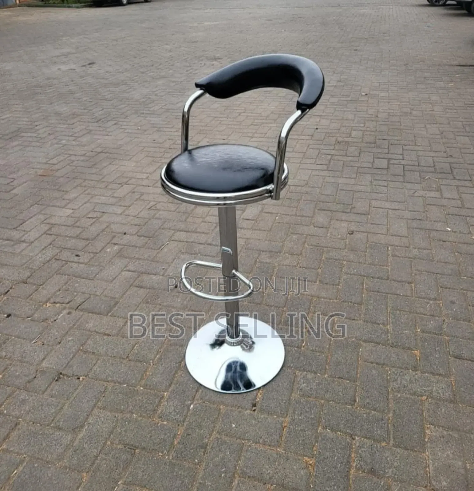 Black Barstool