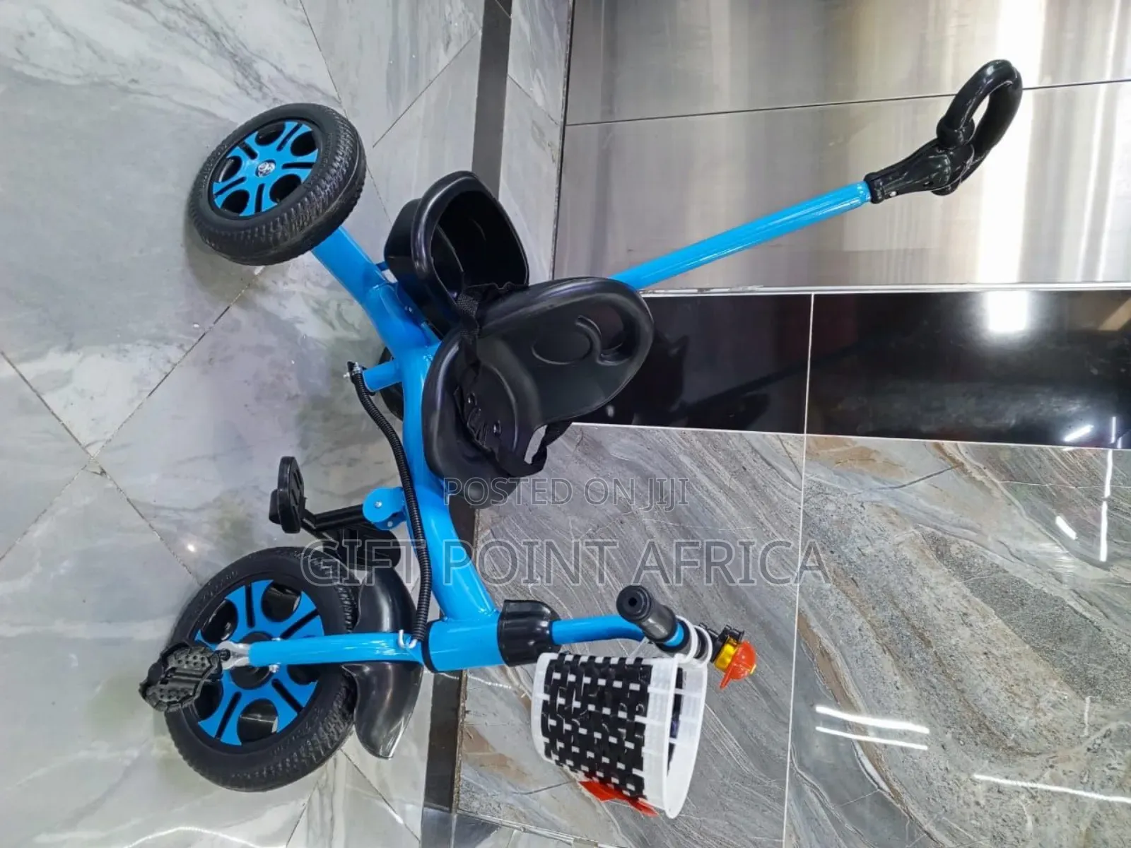Tricycle With Detachable Push Handlebasket,Foot Rest,Bell,Safety Belt