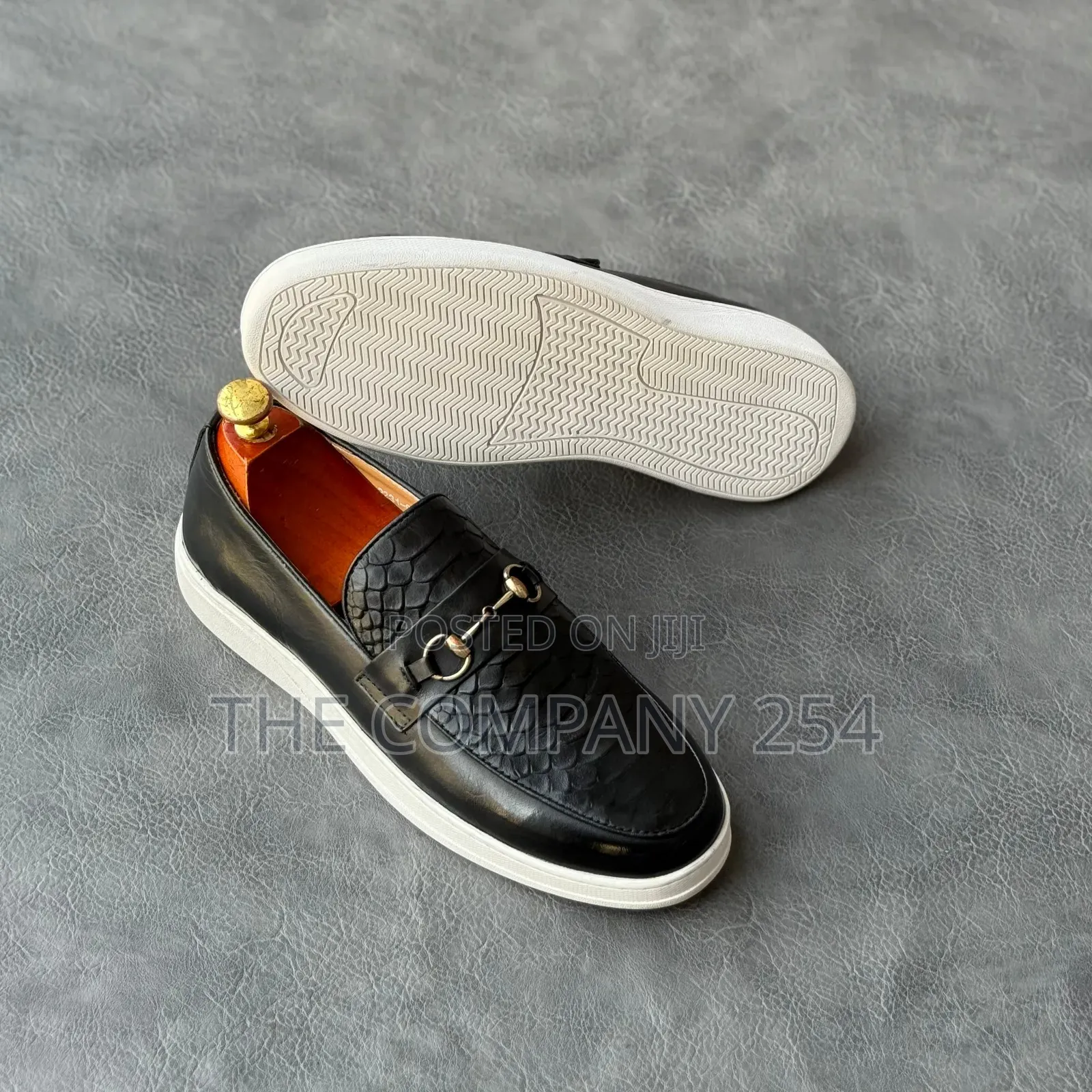 Quality Casual Men Rubber Sole Loafer Men Shoes