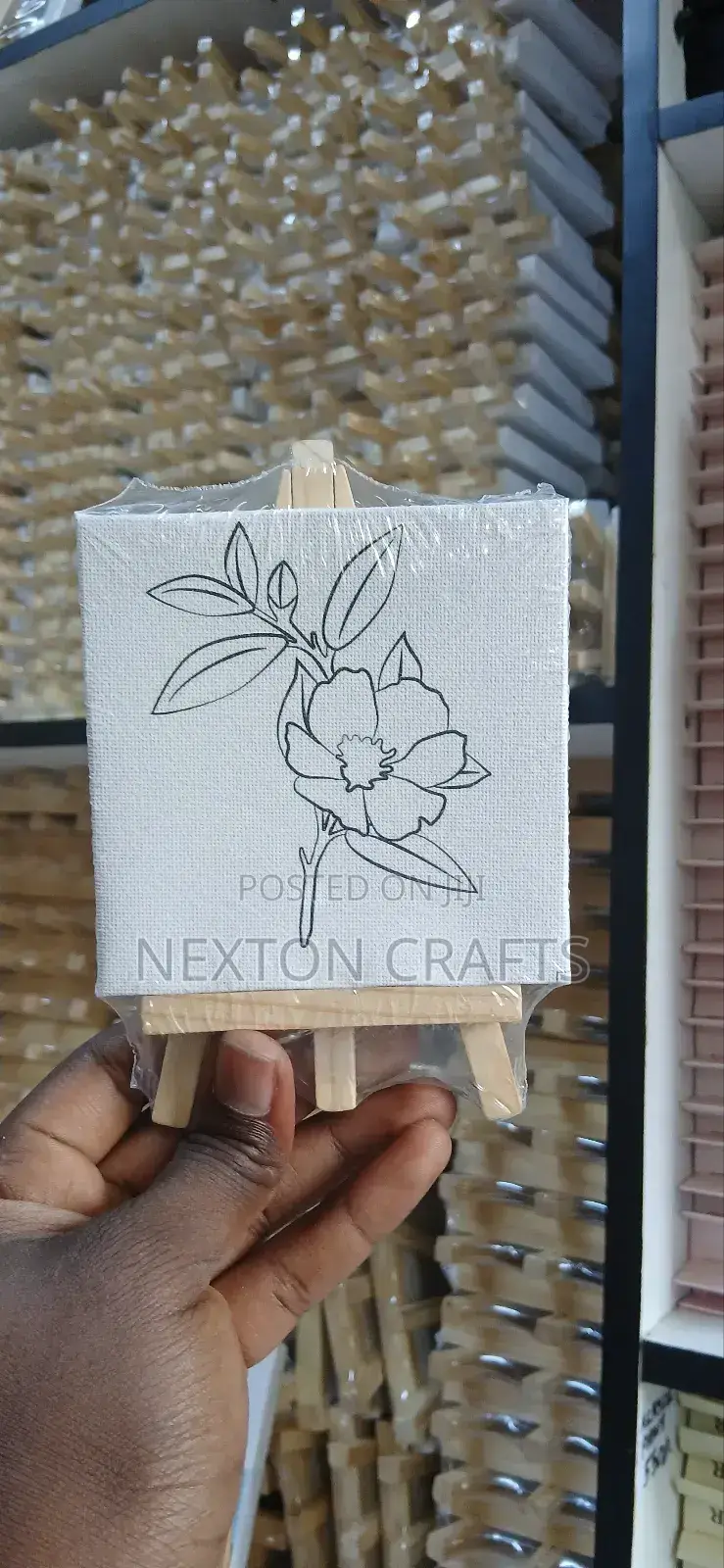 Canvas Paint 10 By 10 Cm With Stand