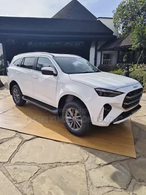 New Isuzu MU-X 2025 White