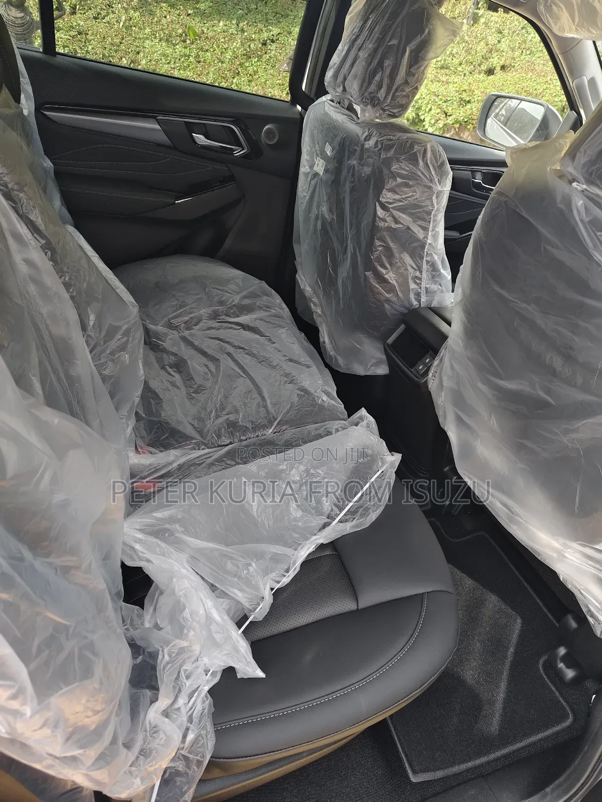 New Isuzu MU-X 2025 White