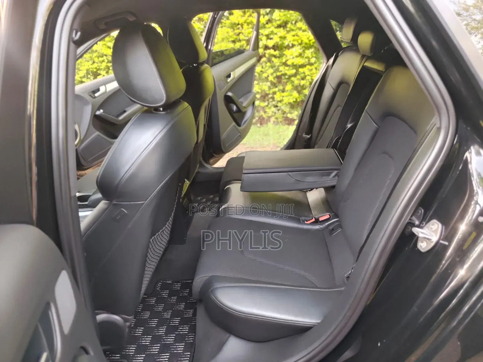 Audi A4 2.0T Premium FWD FrontTrak 2016 Black