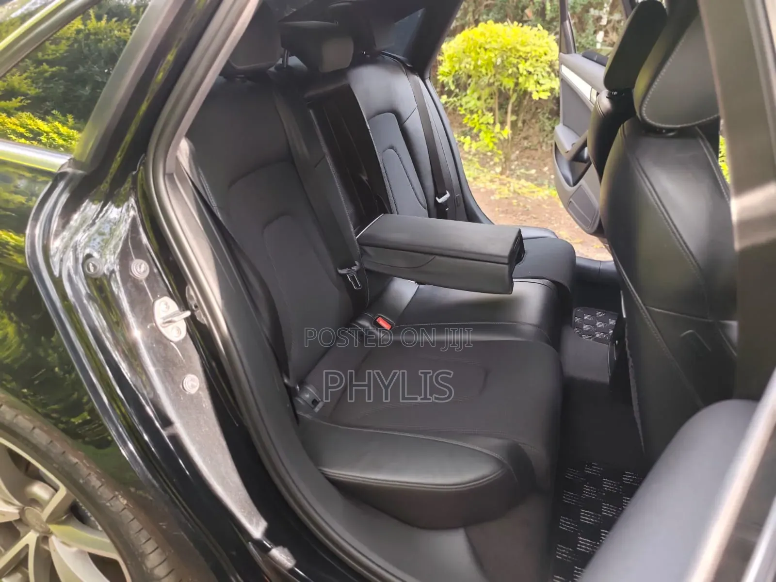 Audi A4 2.0T Premium FWD FrontTrak 2016 Black