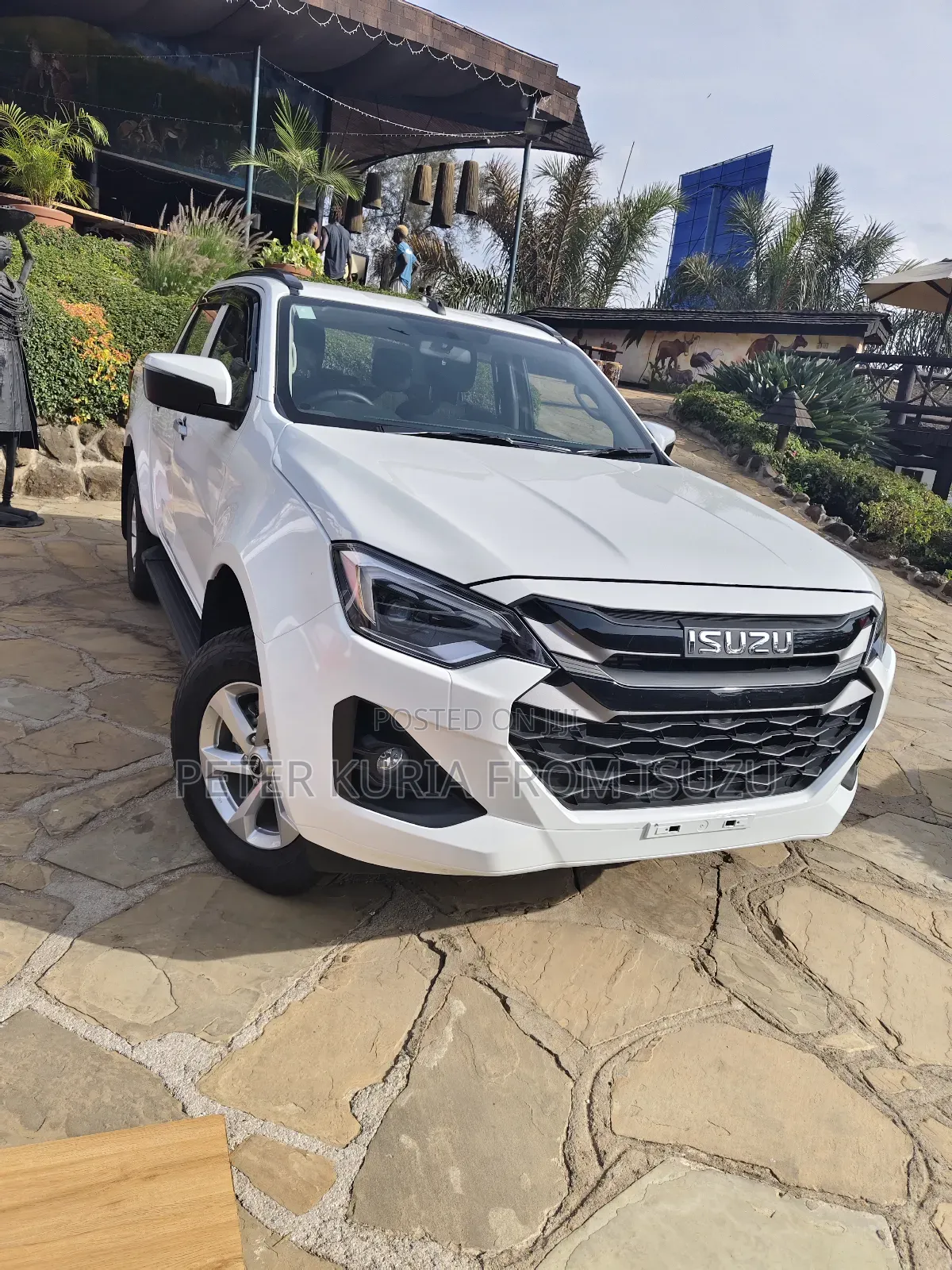 New Isuzu MU-X 2025 White