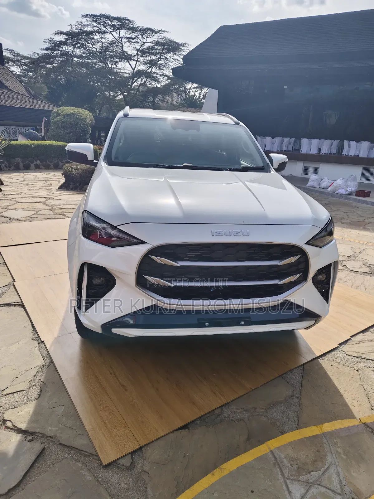 New Isuzu MU-X 2025 White