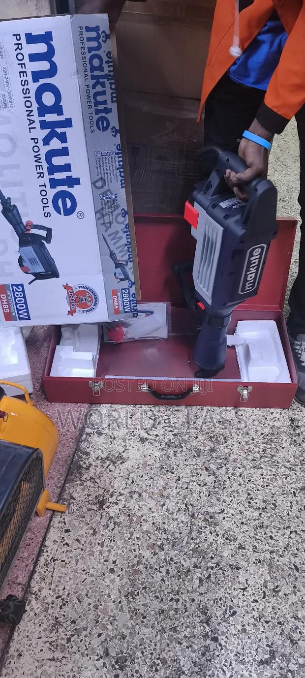 2800w Makute Demolition Breaker - thumbnail 2