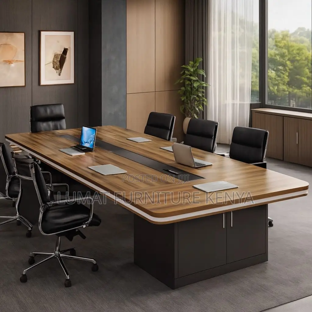 Advanced Boardroom Table
