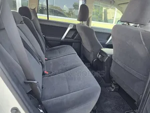 Toyota Land Cruiser Prado 2018 White