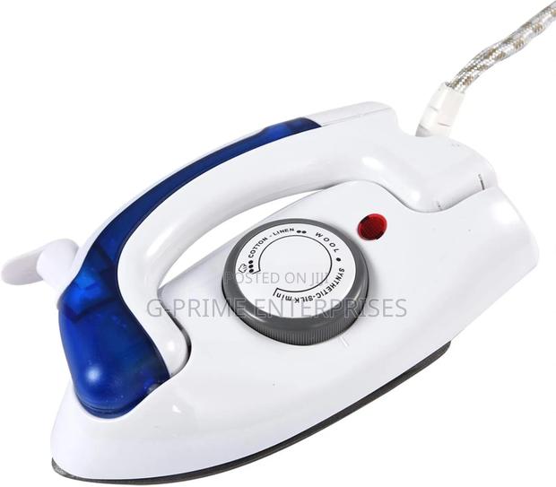 Foldable Steam Iron - thumbnail 2
