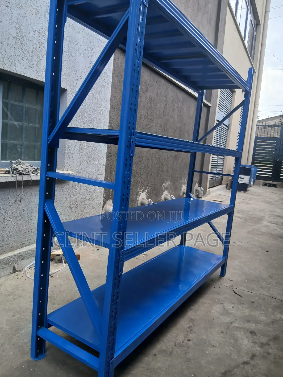 Adjustable Warehouse Shelves / Industrial Shelving