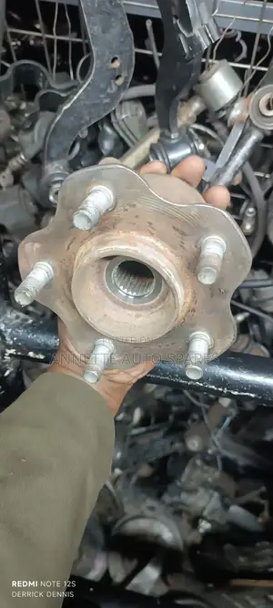 Nissannt31 Hub