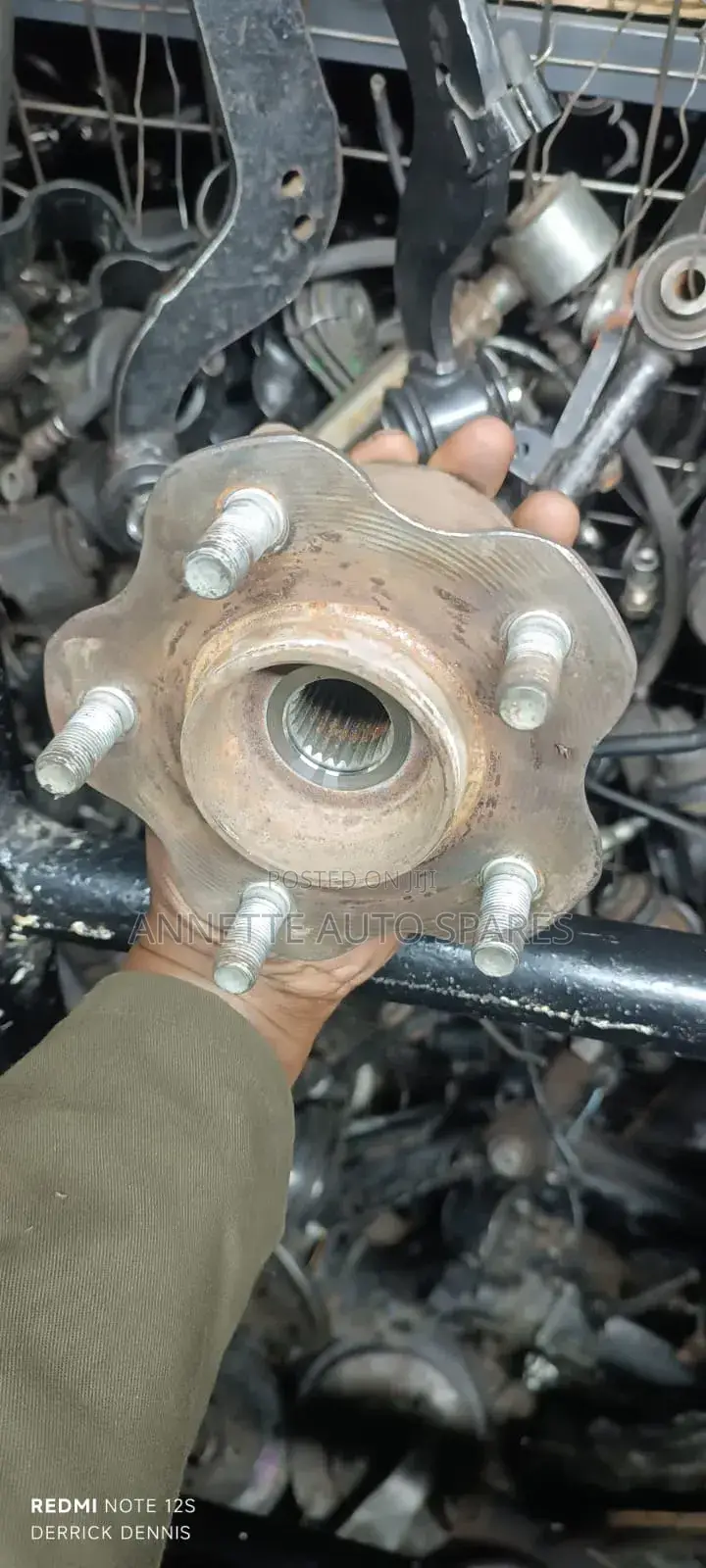 Nissannt31 Hub