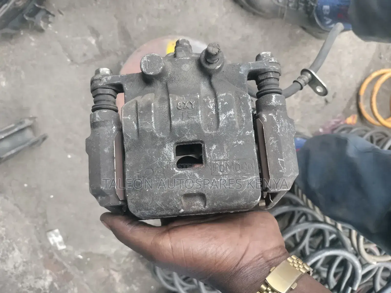 Nisan B15 Break Caliper