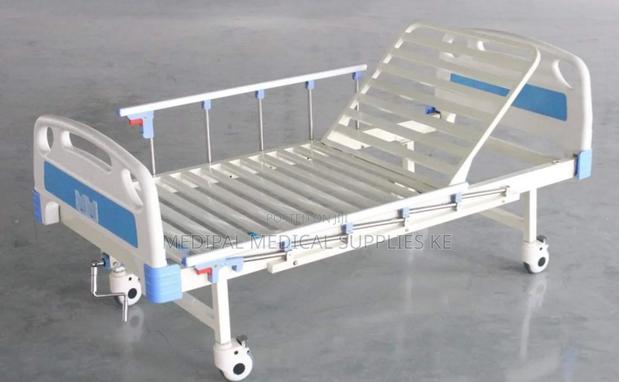 Single Crank Without Mattress - main view