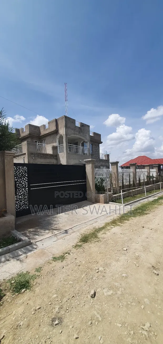 5bdrm House in Enkasiti, Kitengela for sale