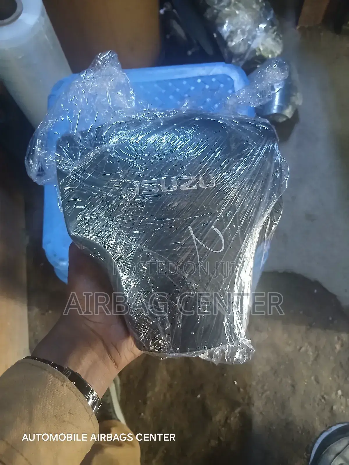 Isuzu D-Max 2010 Model Steering Airbag