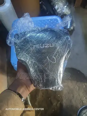Isuzu D-Max 2010 Model Steering Airbag
