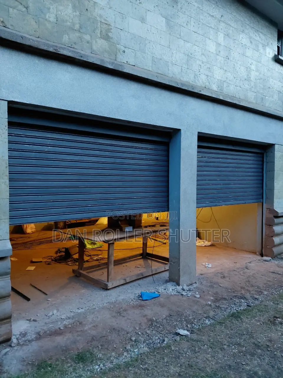 Electric Roller Door – Secure and Smooth Functioning