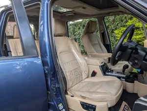 Land Rover Discovery 2008 Blue