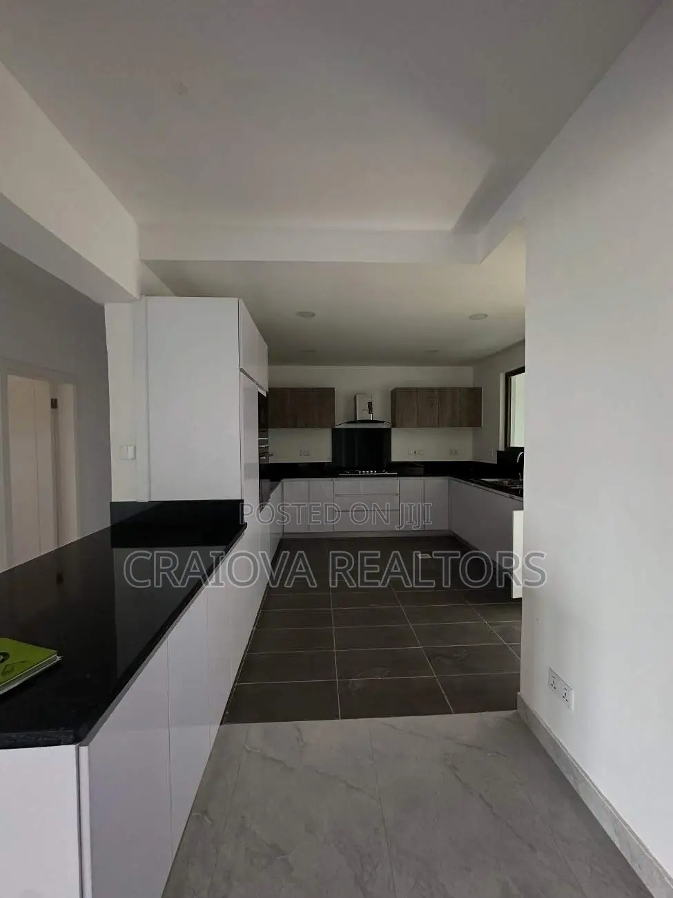 4bdrm Apartment in Kileleshwa for sale
