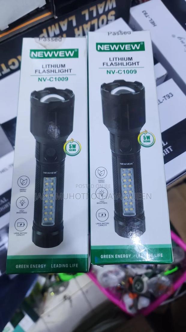 Lithium Flashlight - main view