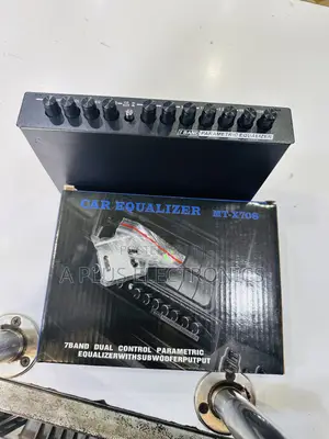 7-Band Car Equalizer X708