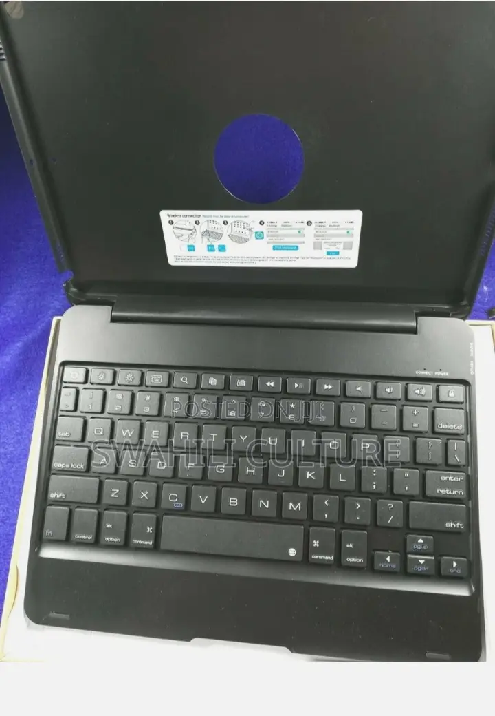Wireless Keyboard for iPad