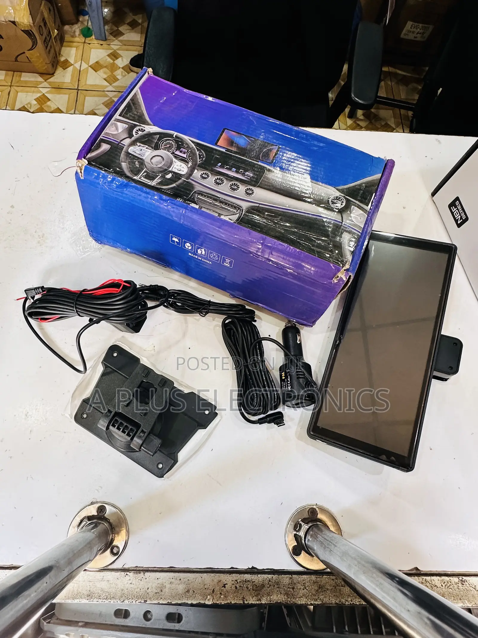 10.26 Inch Android Radio With Front and Back Dash Camera – Wifi