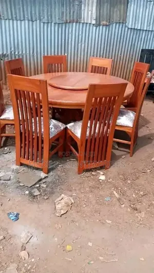 8-Seater Solid Circular With a Revolver Dinning Table Set