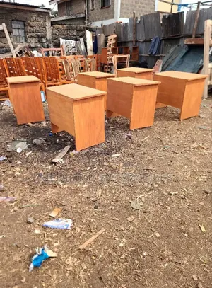 Wooden Lockable Staff/Study Tables