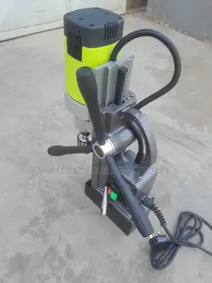 Mmagnetic Hand Drill