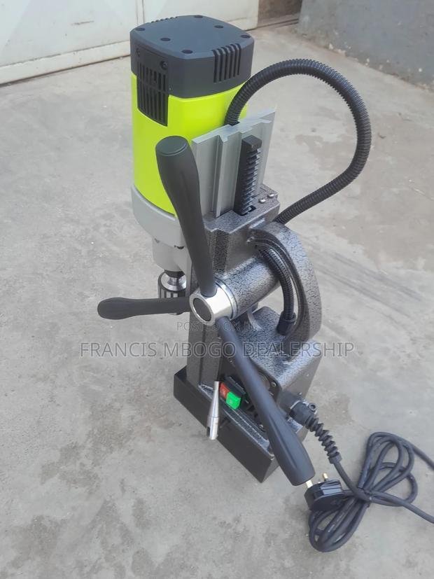 Mmagnetic Hand Drill - thumbnail 3