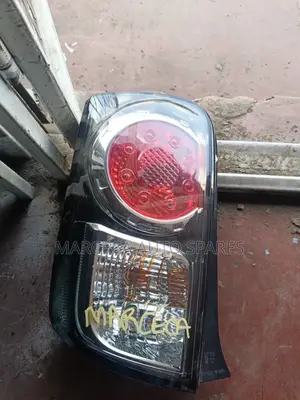 Toyota Rumunion Taillight Original.