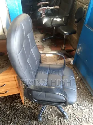  Ex-Uk High Back Office Chair – Ergonomic