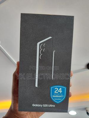 New Samsung Galaxy S25 Ultra 256 GB Black - main view