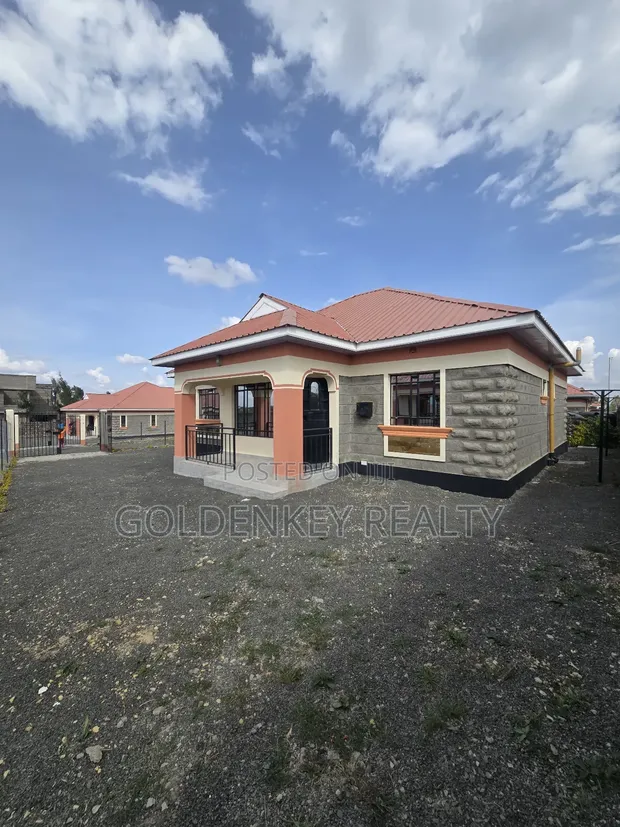 3bdrm Bungalow in Kitengela for sale