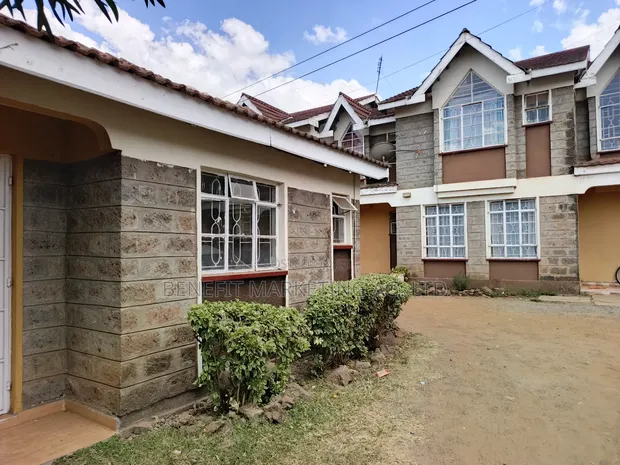 3bdrm Townhouse/Terrace in Rongai for sale