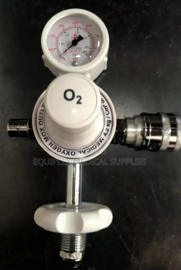 Theatre Oxygen Regulator - main view