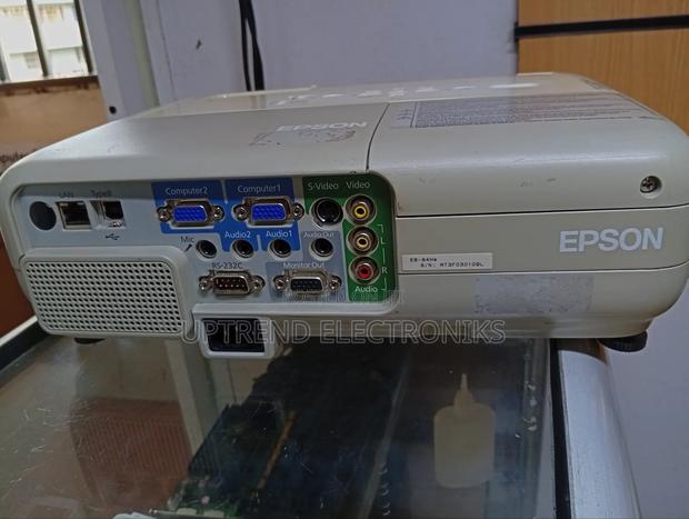 Epson Eb-84he – 2,600 Lumens of Bright, Professional Projection - thumbnail 2