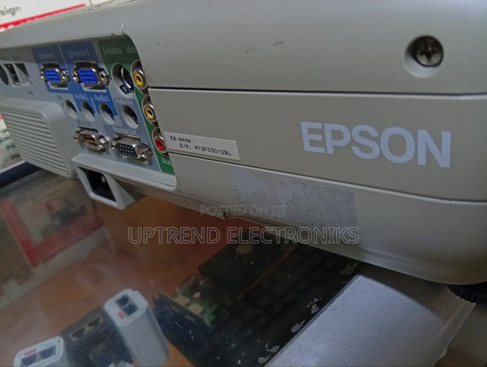 Epson Eb-84he – Big Screen Performance With Easy Device Support