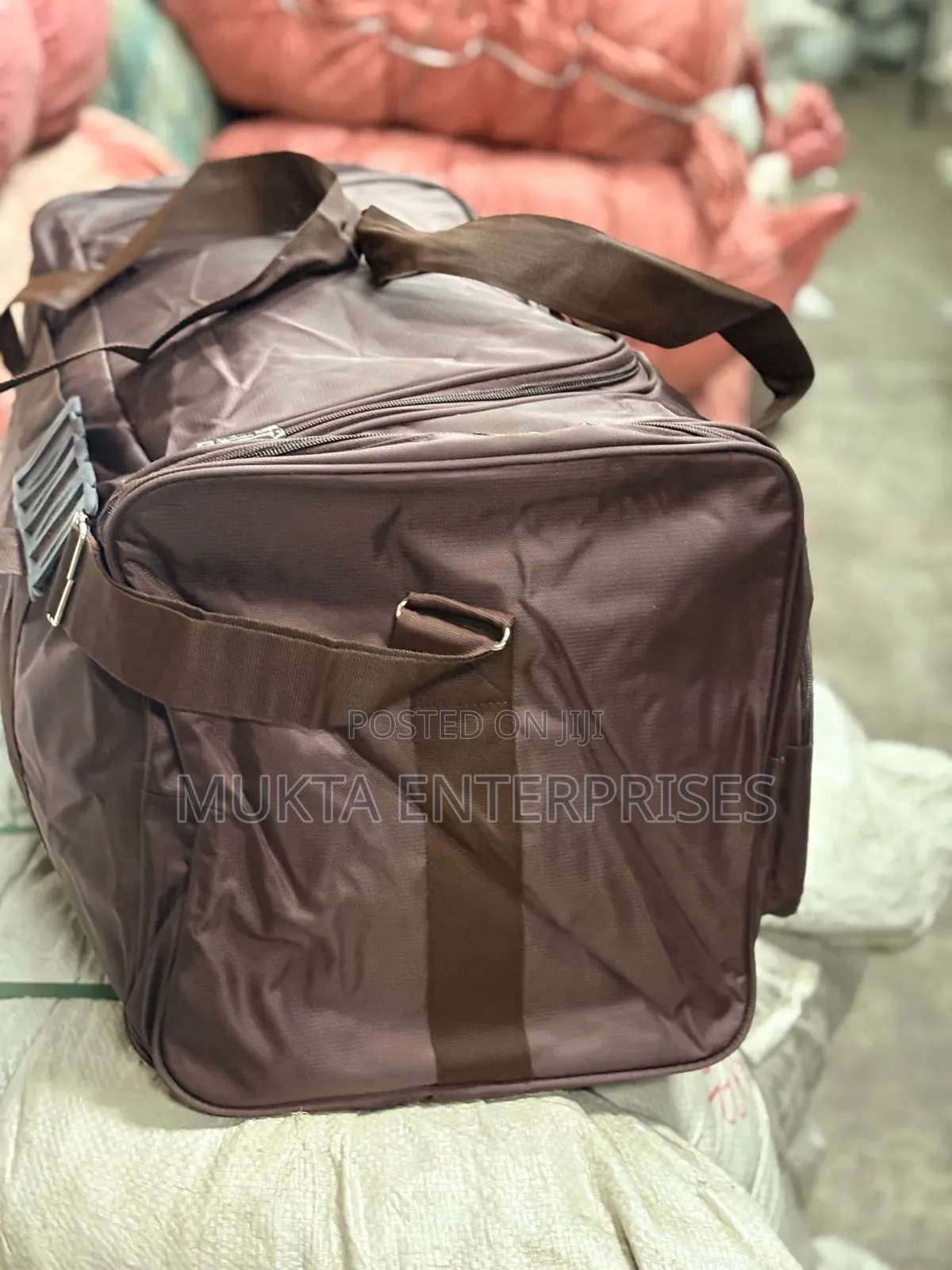 Travelling Bag Jecard 28"