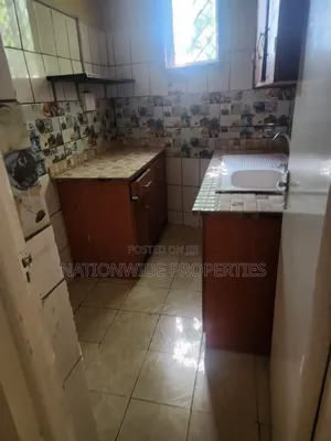 1bdrm Block of Flats in Parklands/Highridge for rent