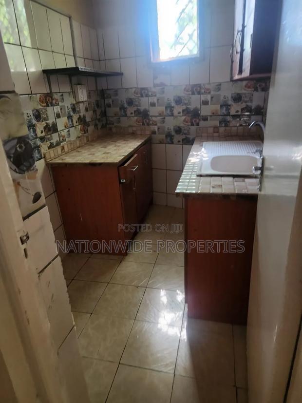 1bdrm Block of Flats in Parklands/Highridge for rent - thumbnail 2