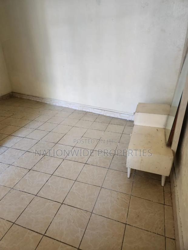 1bdrm Block of Flats in Parklands/Highridge for rent - thumbnail 3