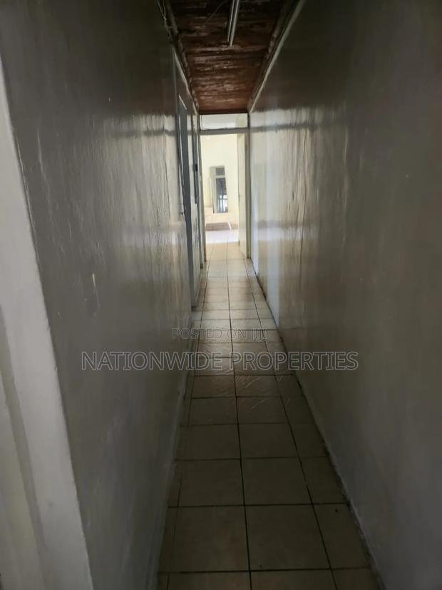 1bdrm Block of Flats in Parklands/Highridge for rent - thumbnail 4